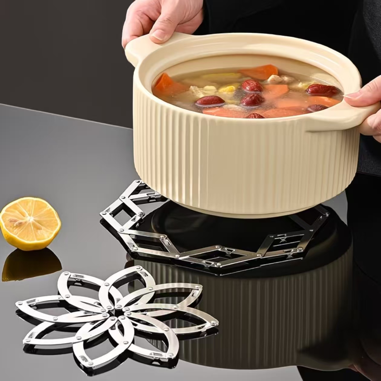 SS Flower Trivet
