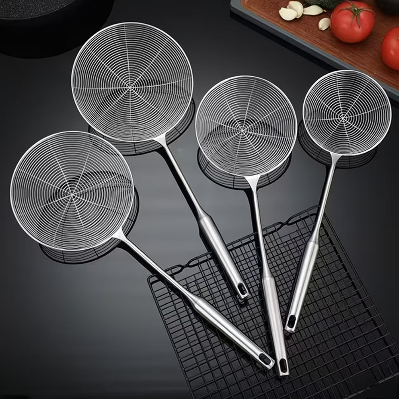 Wooden Handle Skimmer Set
